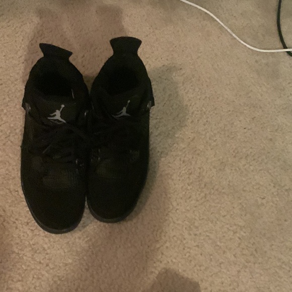 Jordan 4 “Black cats” main image 4